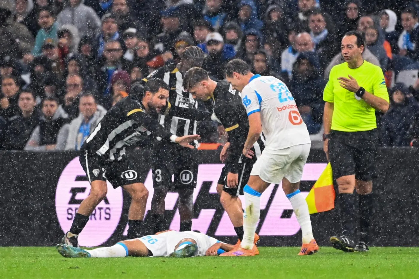 Matt O’Riley donne des nouvelles rassurantes de Bilal Nadir après son malaise