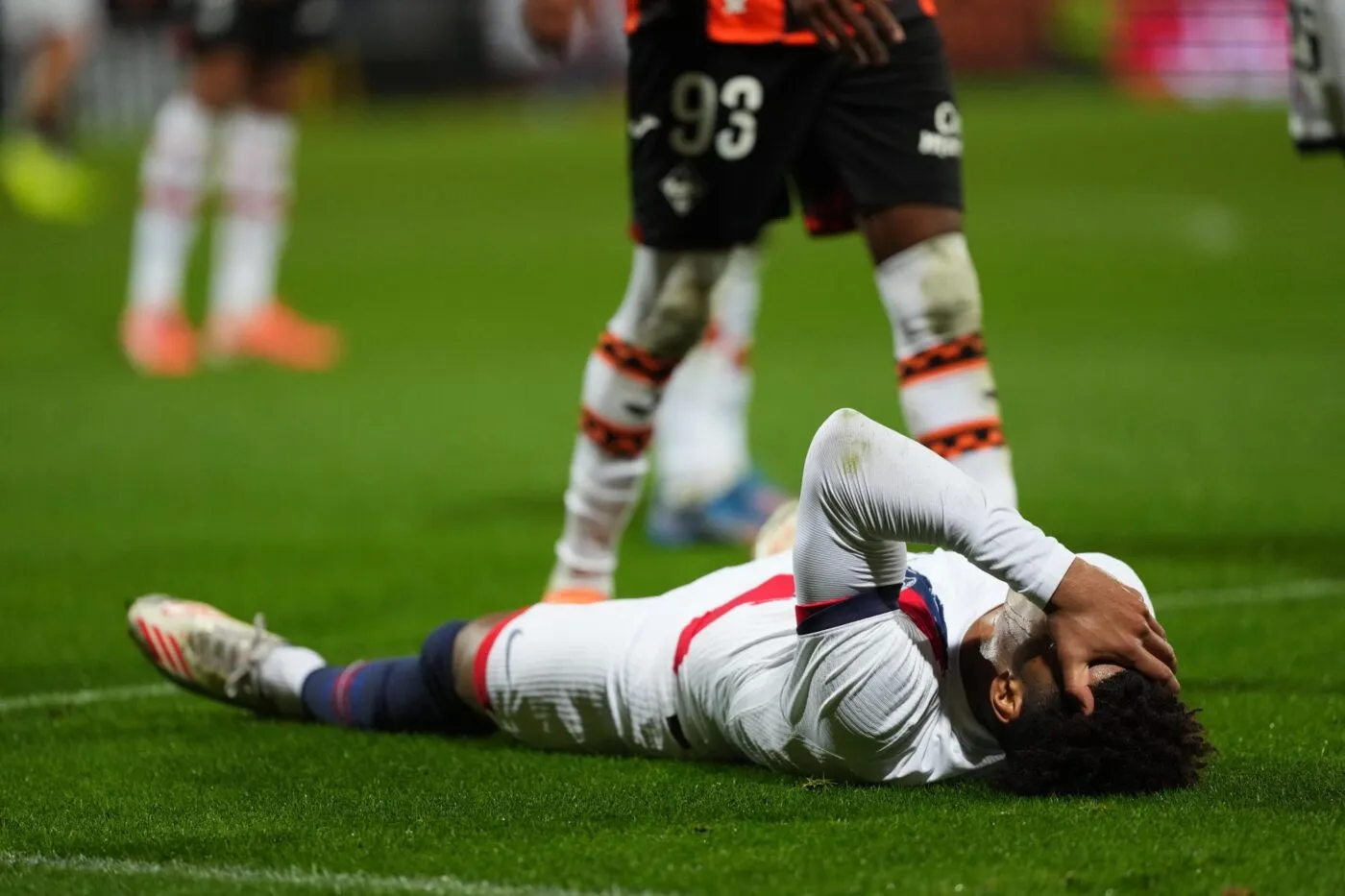 Désiré Doué pourrait ne pas revenir sur les terrains avant 2026