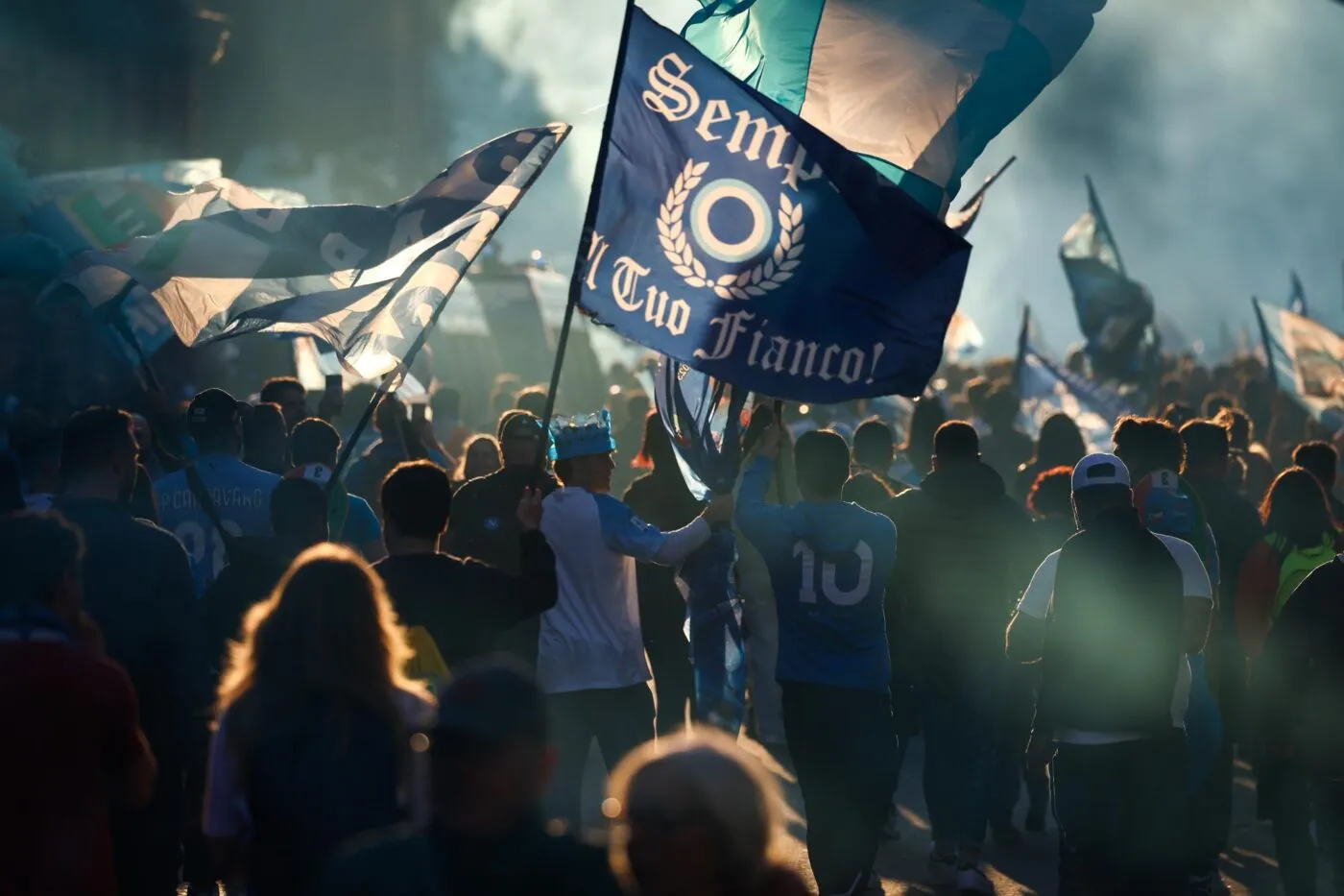 Plus de 200 supporters napolitains interpellés avant PSV–Naples