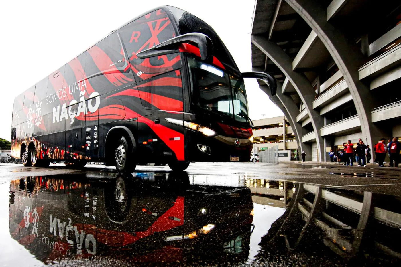 Quarante-six fans de Flamengo blessés dans un accident de bus