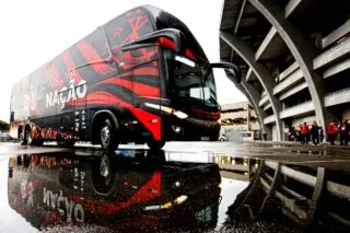 Quarante-six fans de Flamengo blessés dans un accident de bus