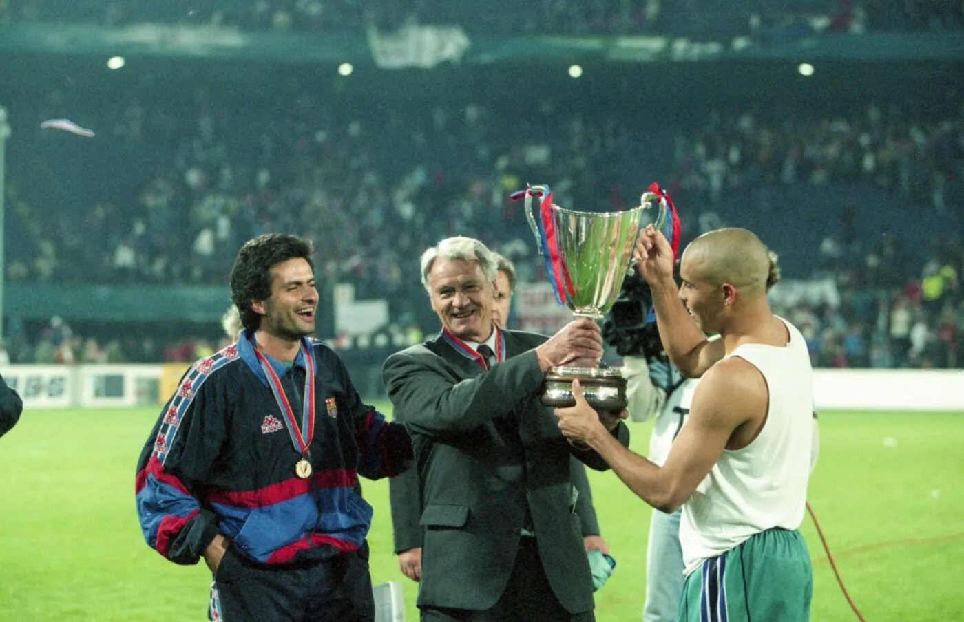 José Mourinho rend hommage à Sir Bobby Robson