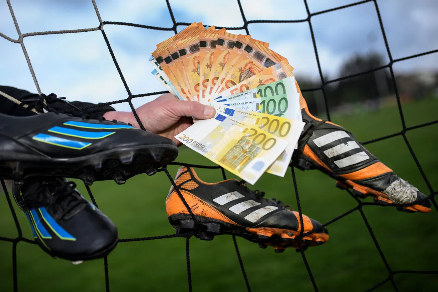 Scandale de paris en Turquie : plus de 1000 joueurs impliqués