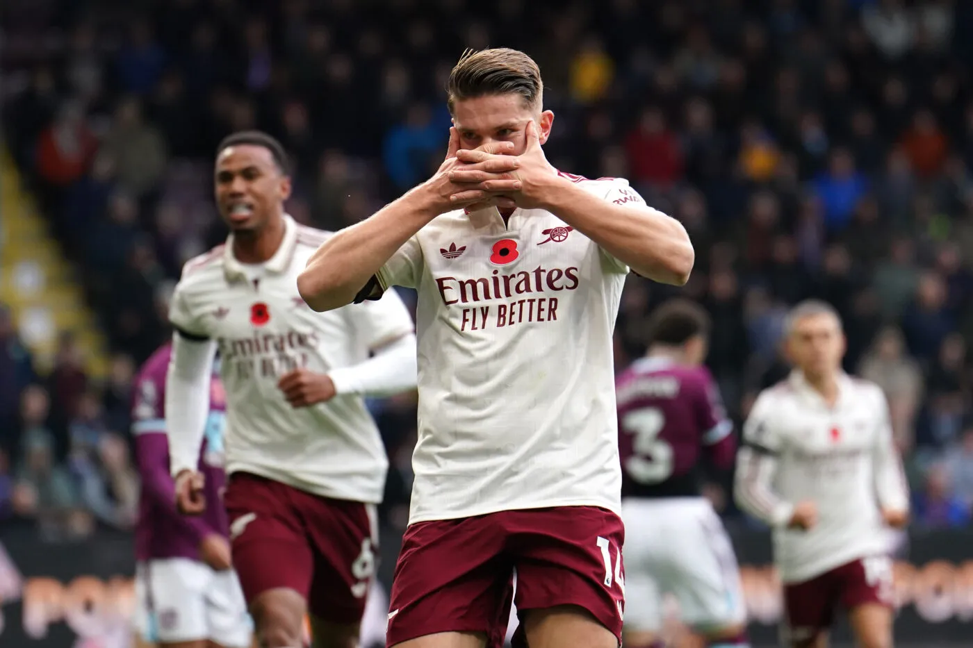Arsenal redoutable, United patine et les Wolves en galère