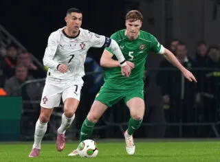 Le Portugal tombe en Irlande, Ronaldo expulsé pour un mauvais geste