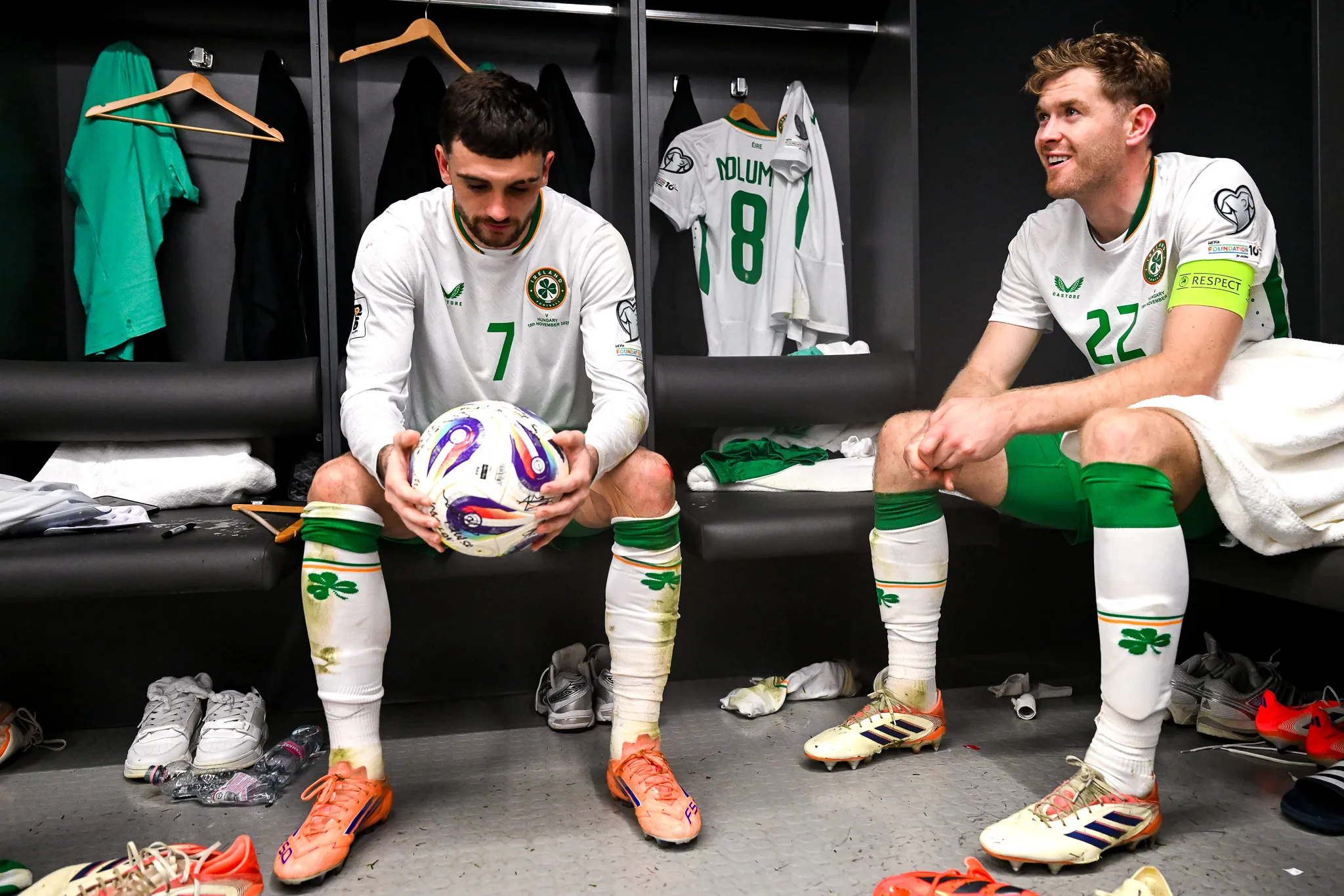 En espérant qu’ils ont rangé les vestiaires
