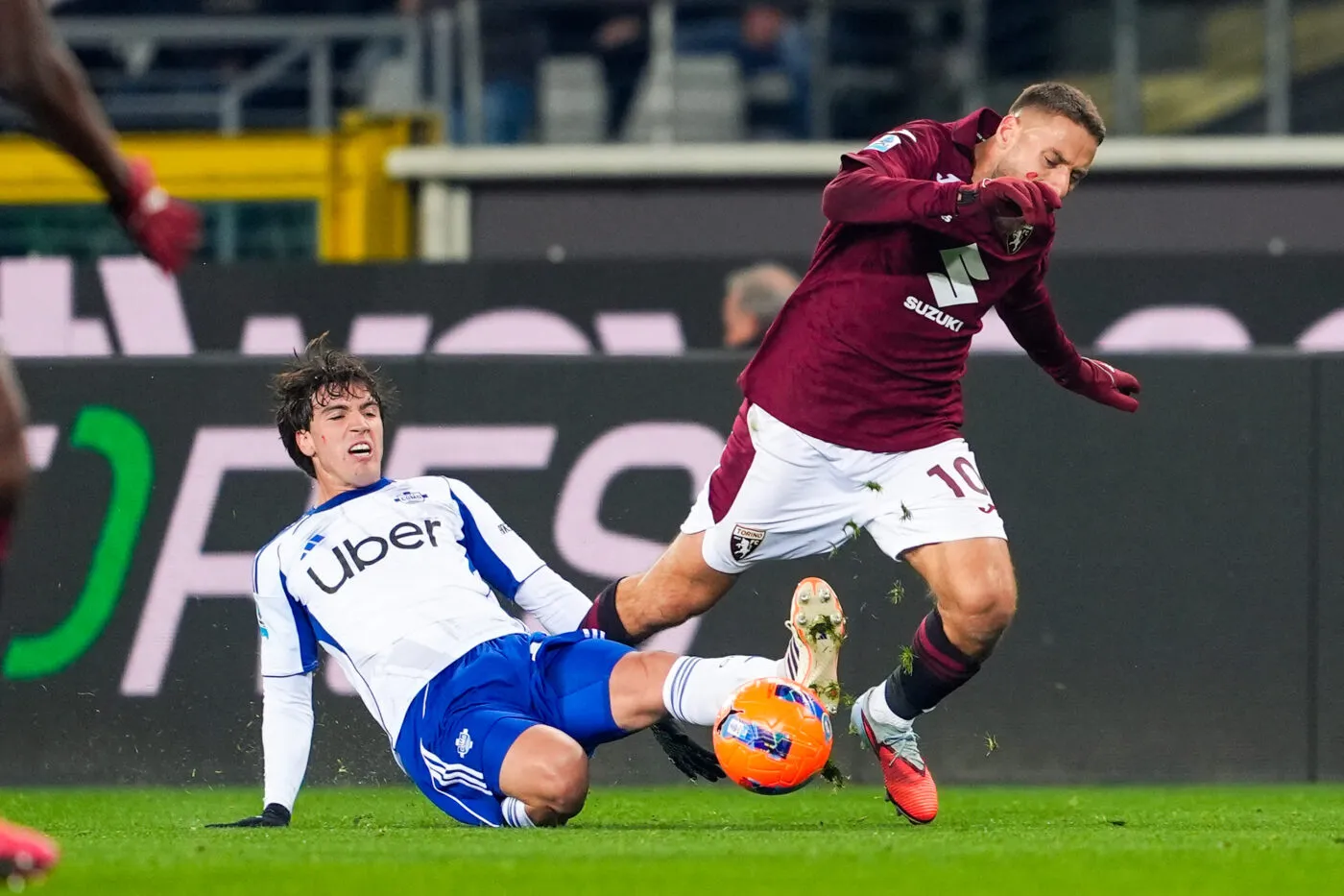 Les fans du Torino en colère après la claque contre Côme