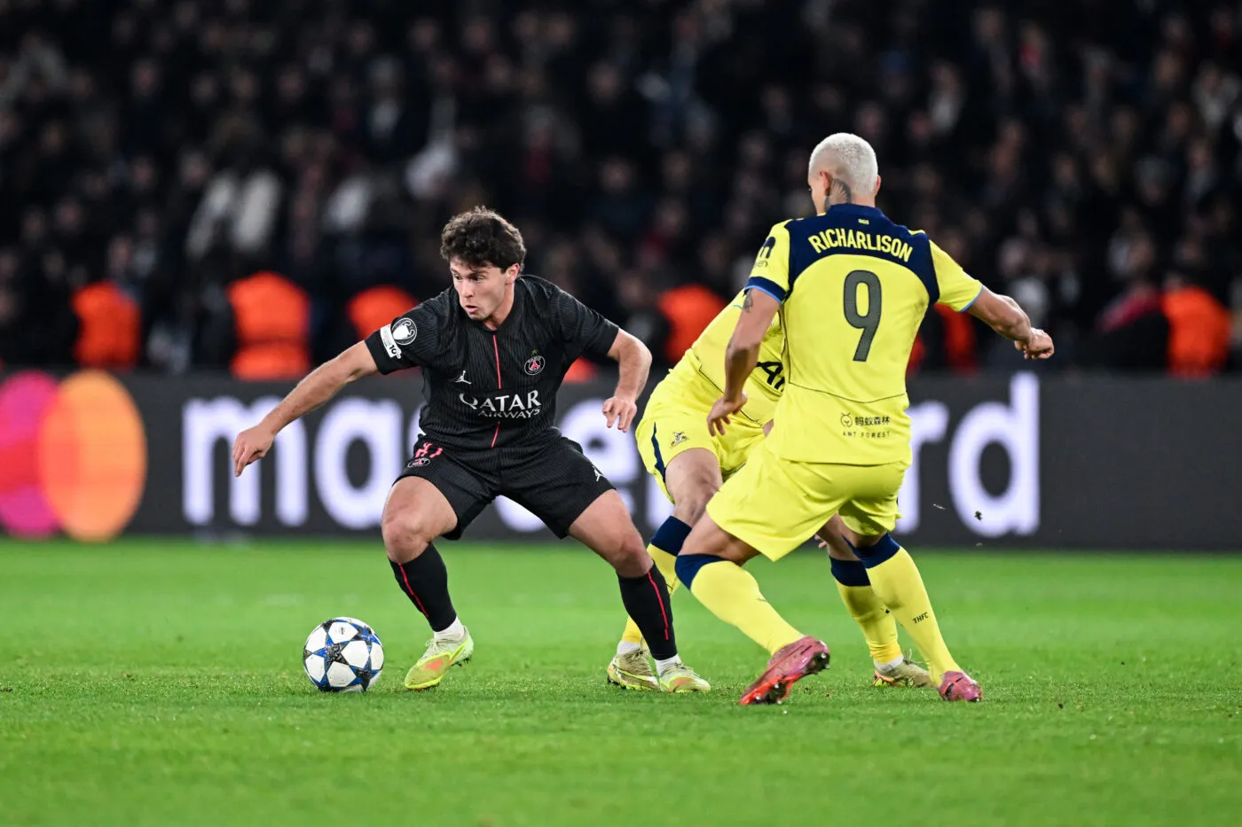 PSG : esquisse d'une théorie anarchiste du football