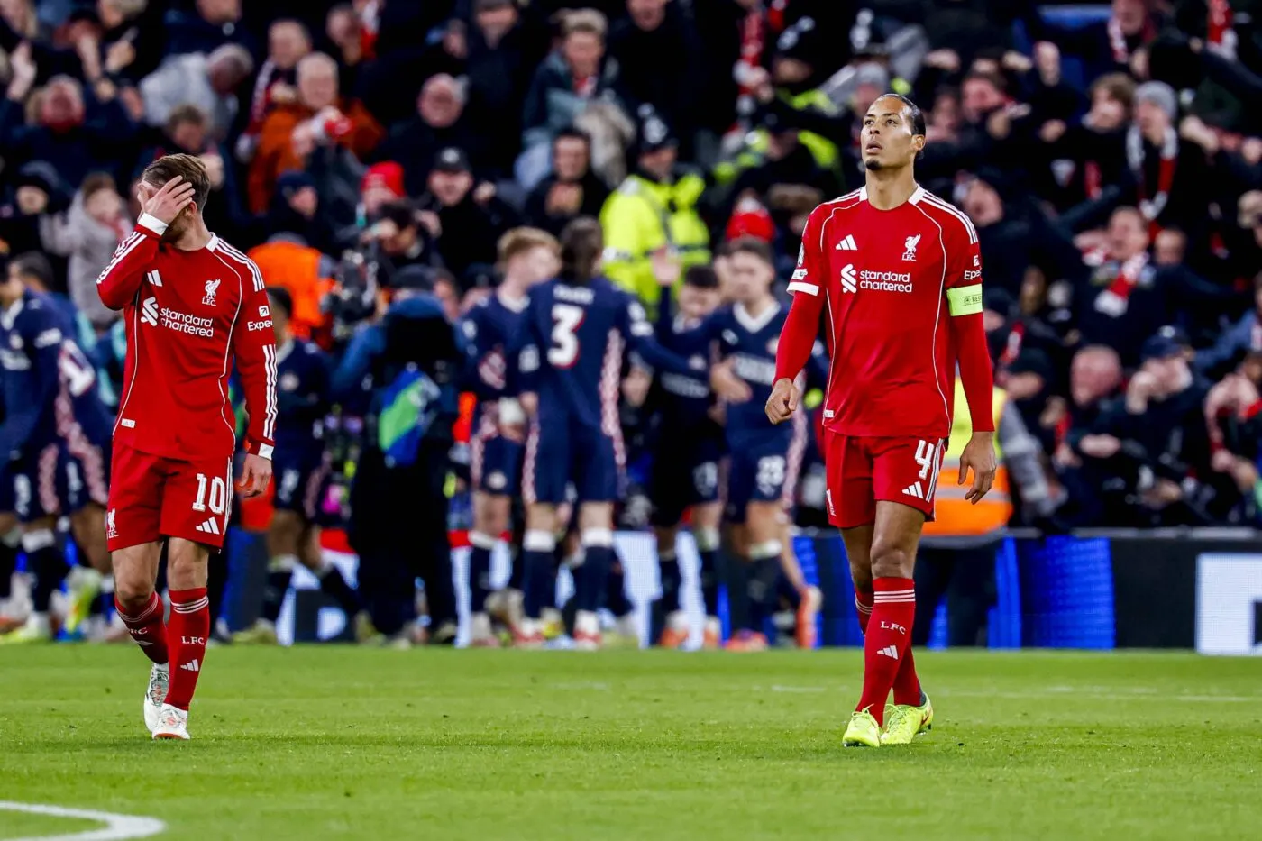 Liverpool sombre à Anfield contre le PSV