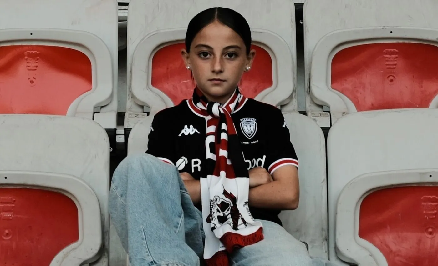 L&rsquo;OGC Nice sort un nouveau maillot en hommage à ses supporters