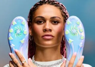 Les crampons 100% féminins sont-ils une vraie révolution ?