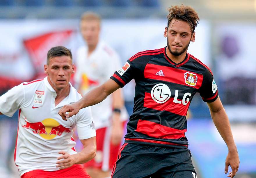 Hakan Çalhanoğlu, maître ès coups francs