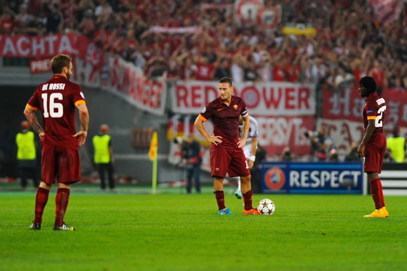 Aidons Francesco Totti à se souvenir de ses anciens coéquipiers