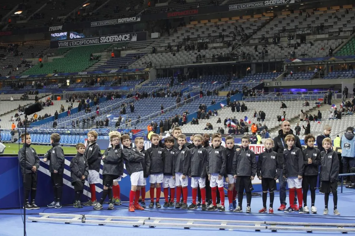 « Une folie de plus dans une journée déjà folle » : le 13 novembre raconté par les Escort Kids