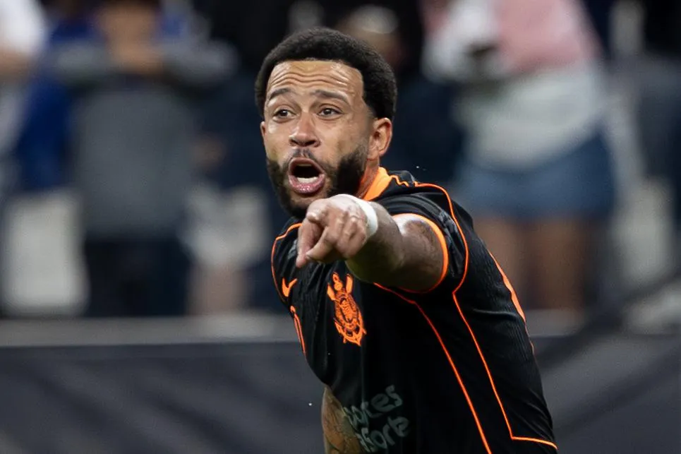 Memphis Depay poussé à faire un gros sacrifice pour aider les finances du Corinthians