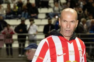 Zidane annonce qu’il sera « bientôt » retour sur un banc