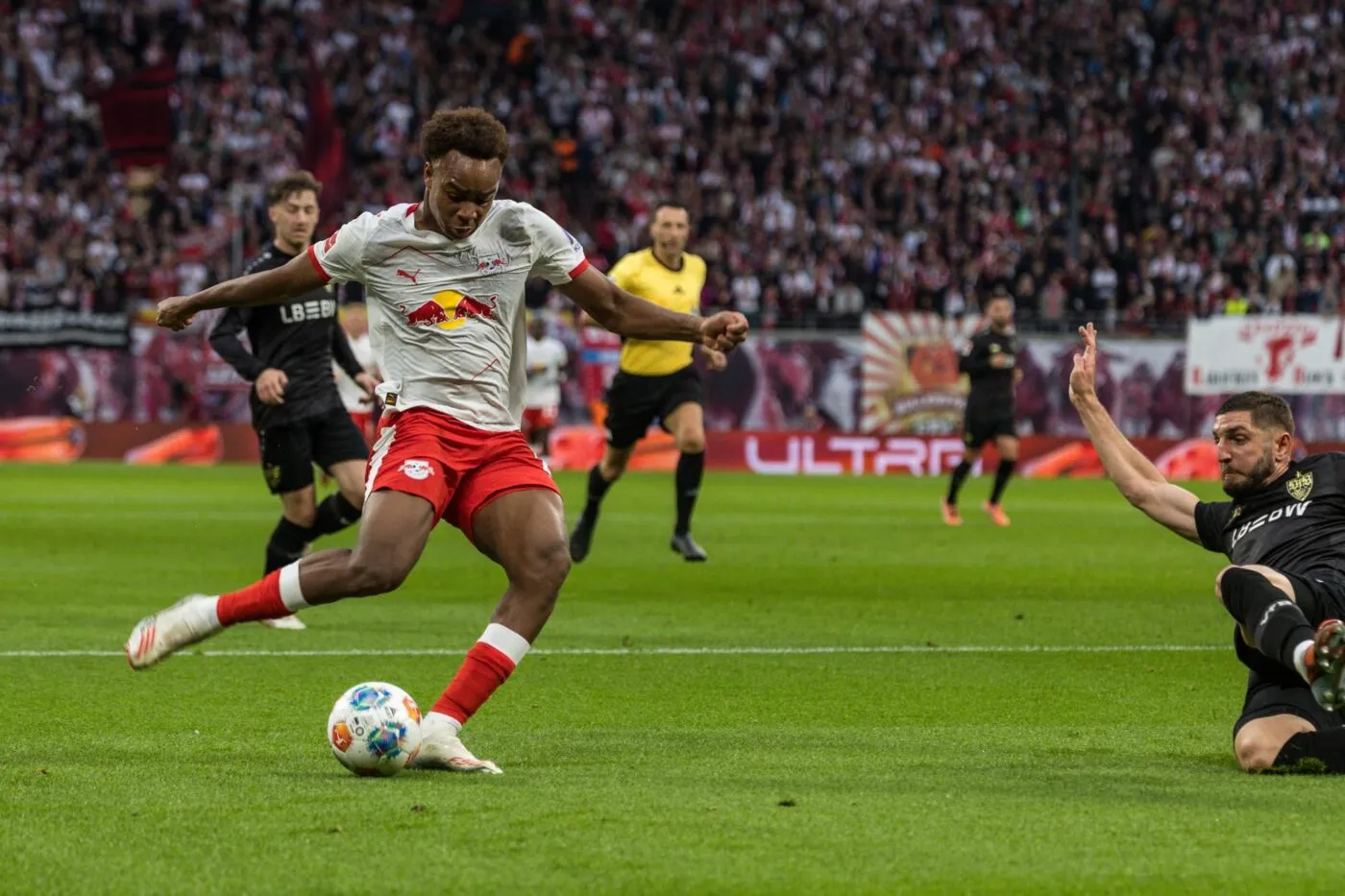 Bundesliga : Leipzig reprend la deuxième place