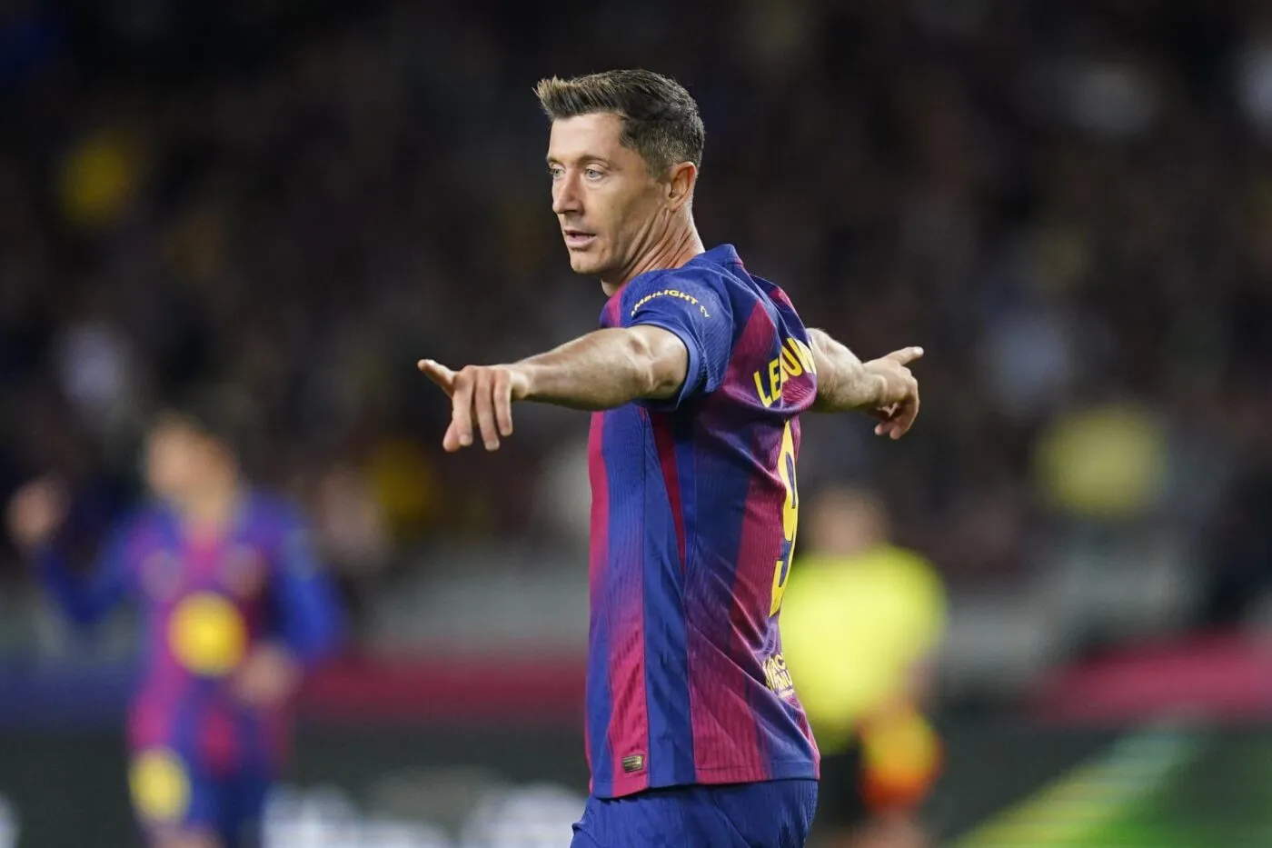 Robert Lewandowski porte le Barça face au Celta