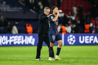 Luis Enrique tendre avec un de ses joueurs