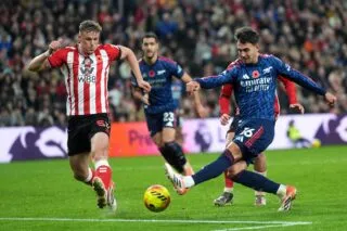 Sunderland rattrape Arsenal par le col