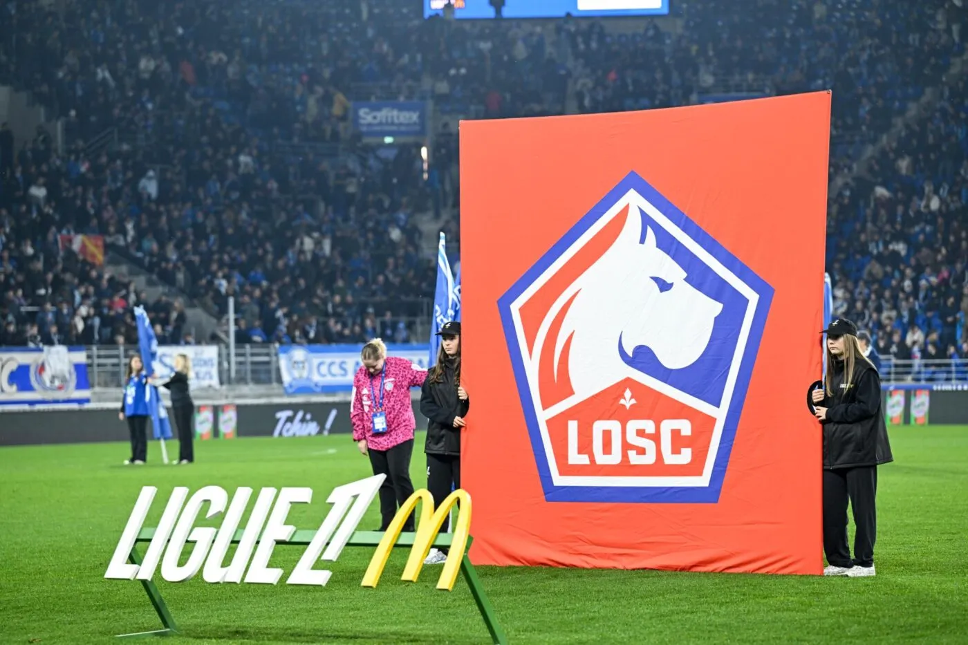 Le LOSC condamne des actes racistes de supporters lillois en tribunes