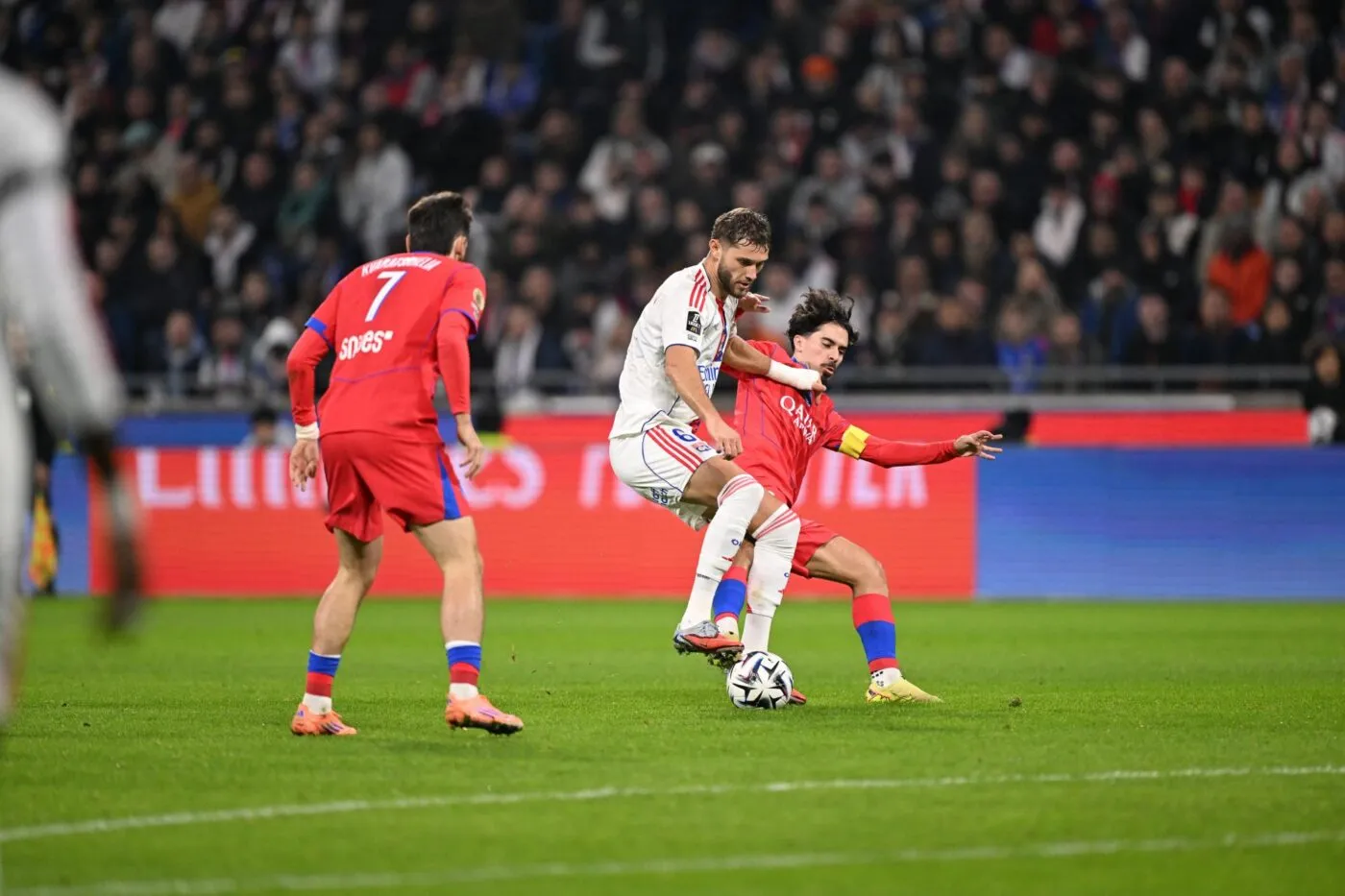 La DTA explique pourquoi le but de Kvaratskhelia contre l’OL aurait dû être refusé