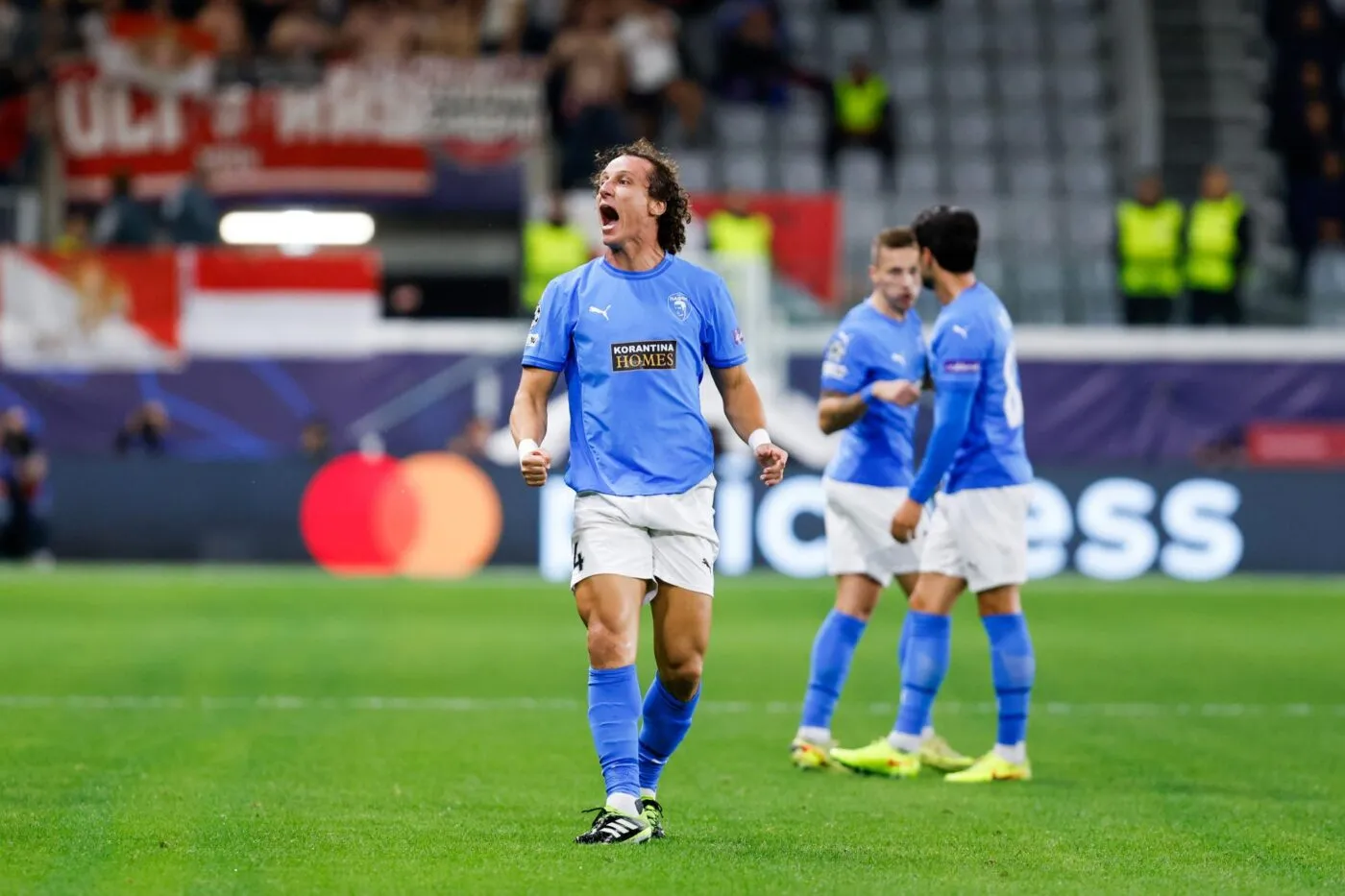 David Luiz devient le deuxième plus vieux buteur de la Ligue des champions