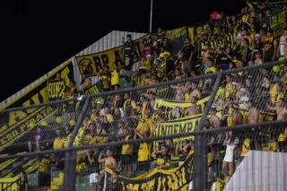 Un gardien fait gagner son équipe sans gants