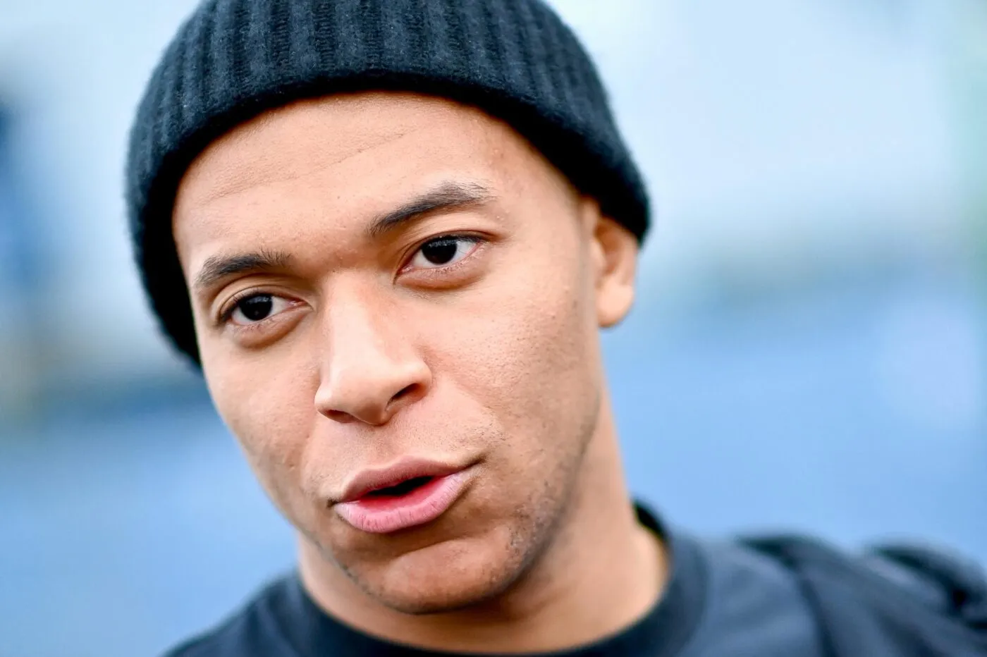 Sondage : Êtes-vous dans le camp d’Orelsan ou de Kylian Mbappé dans ce clash surprise ?
