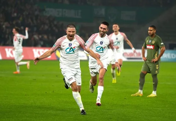 Jules Vial : «<span style="font-size:50%">&nbsp;</span>J'ai marqué un but contre Sainté, et dans le Chaudron !<span style="font-size:50%">&nbsp;</span>»