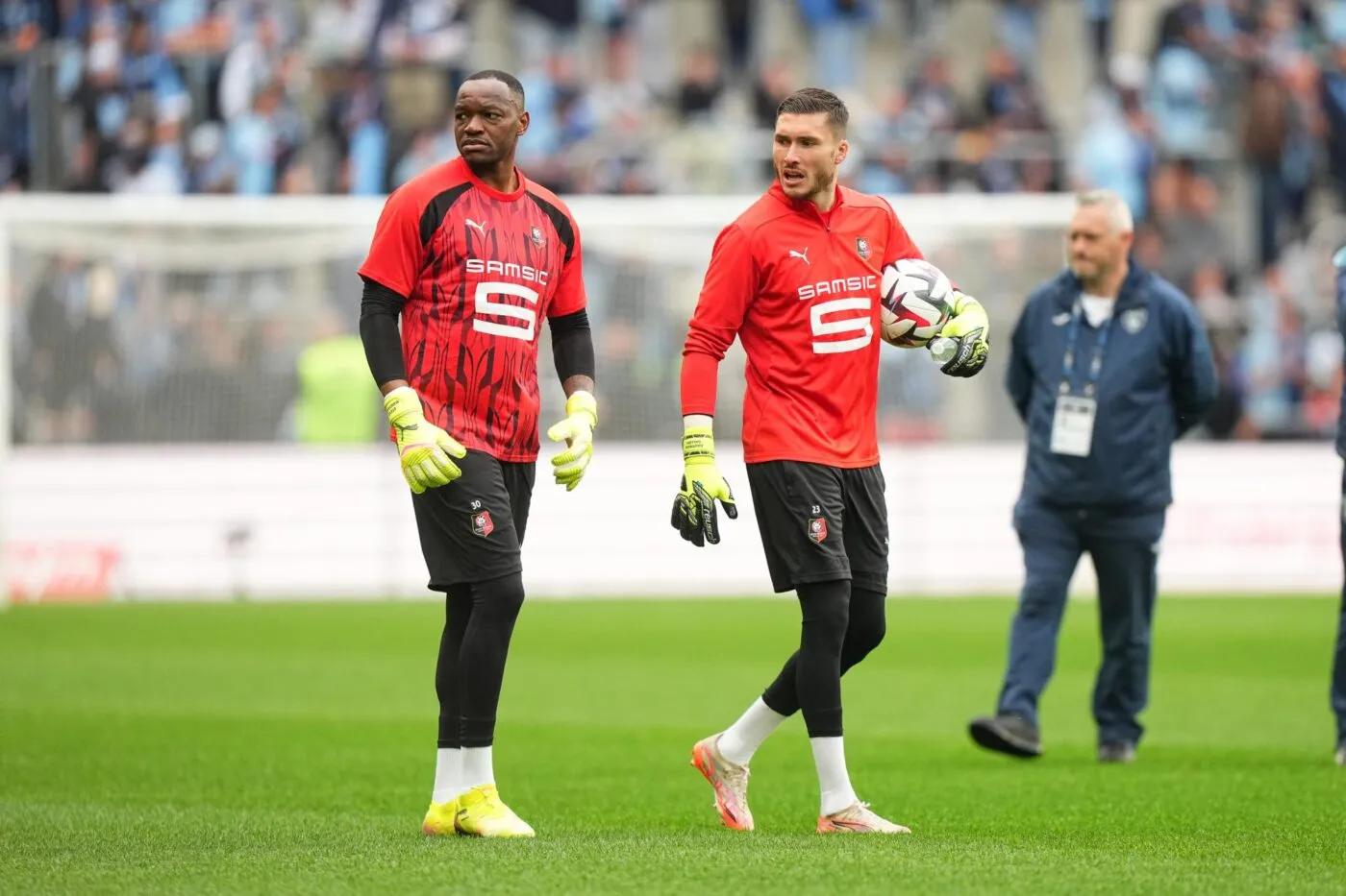 Steve Mandanda remporte un tournoi de padel avec son ancienne doublure