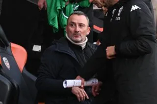 Franck Haise explique son choix de rester et confirme les violences