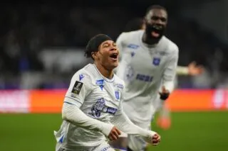 Auxerre lâche enfin la dernière place !