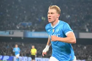 Naples bat la Juventus grâce au 7