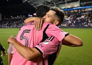 Deux légendes partent en retraite