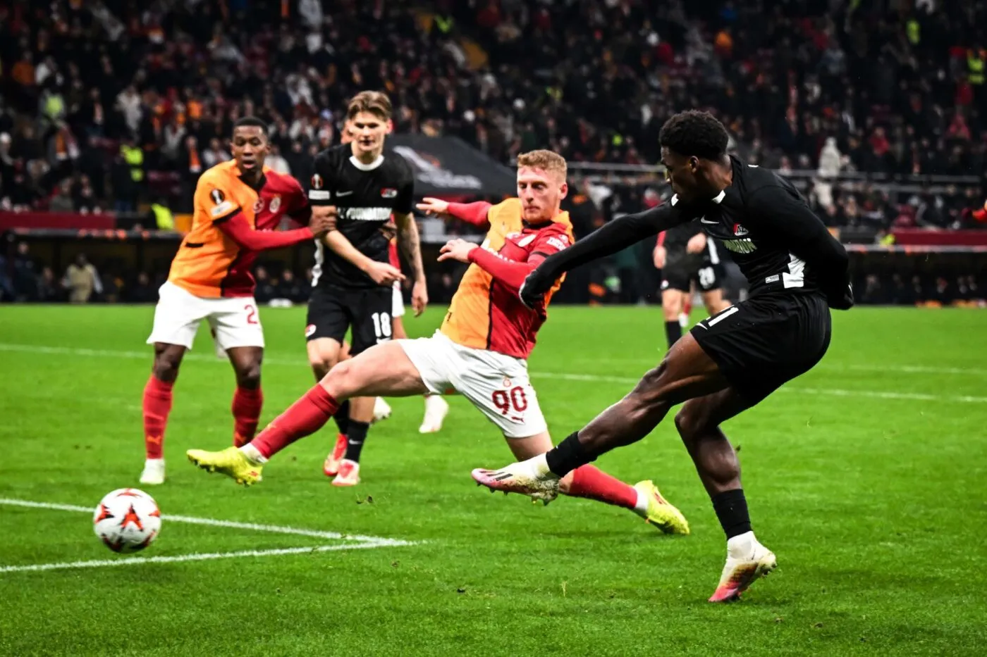 Scandale de paris en Turquie : 29 footballeurs ont été arrêtés par la justice