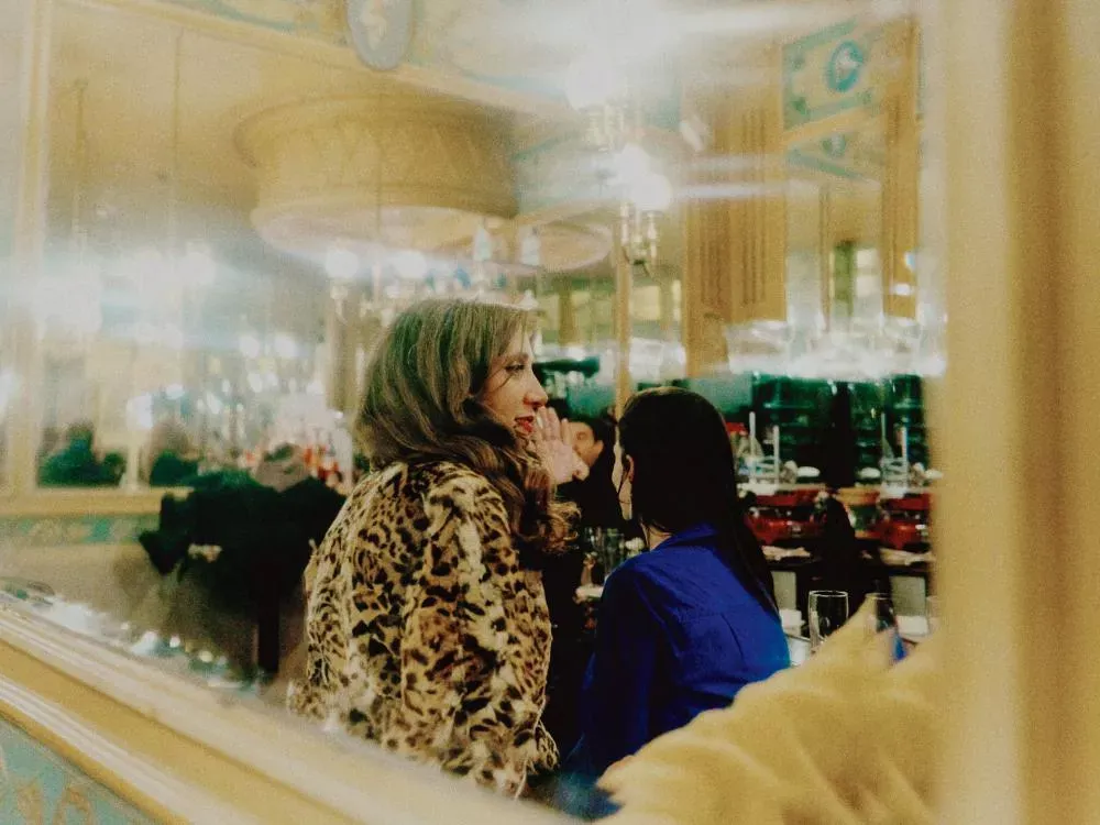 Les grands récits de Society: Rester vivantes