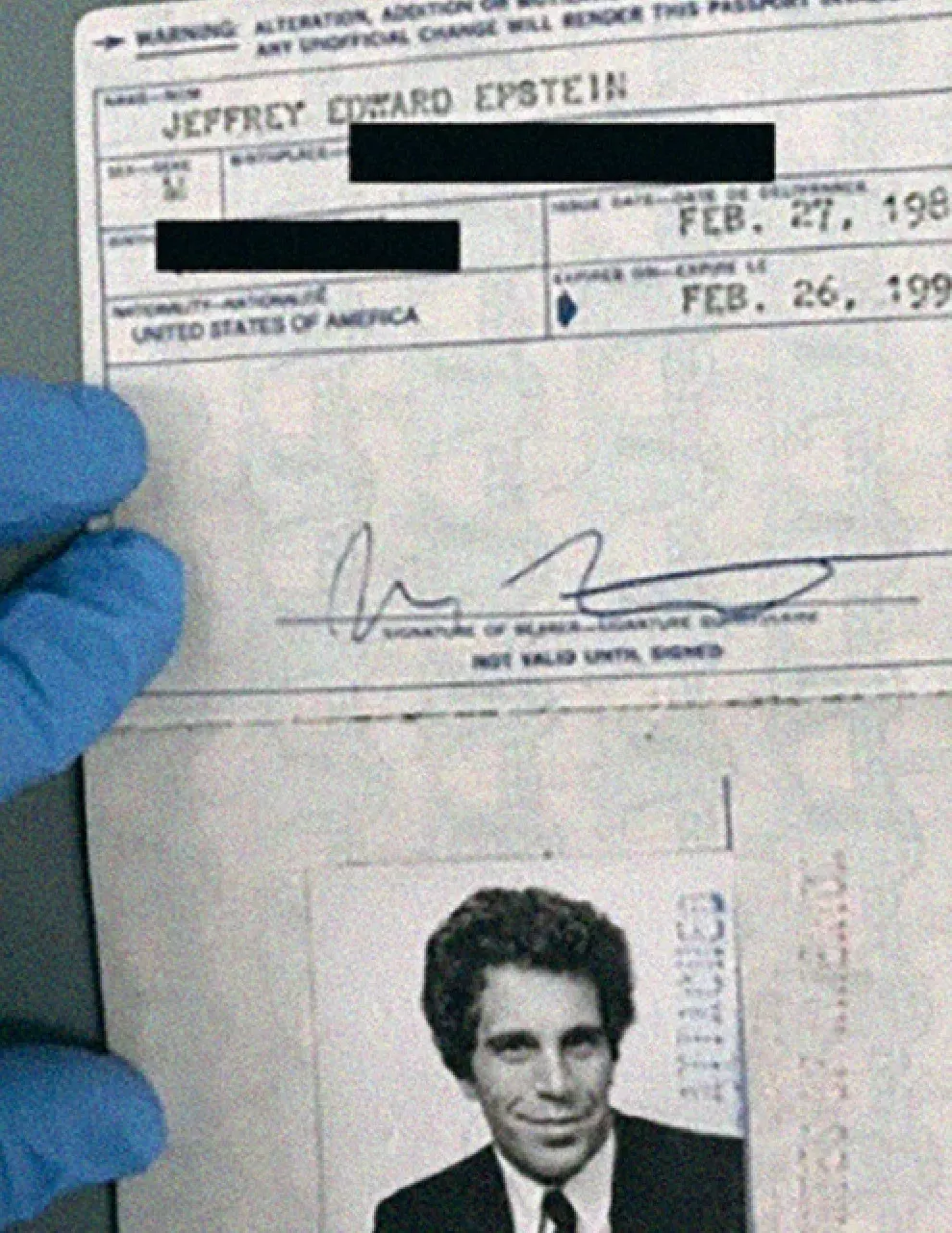 Les grands récits de Society: Epstein, ce que vous n’avez jamais lu - Chapitre 2