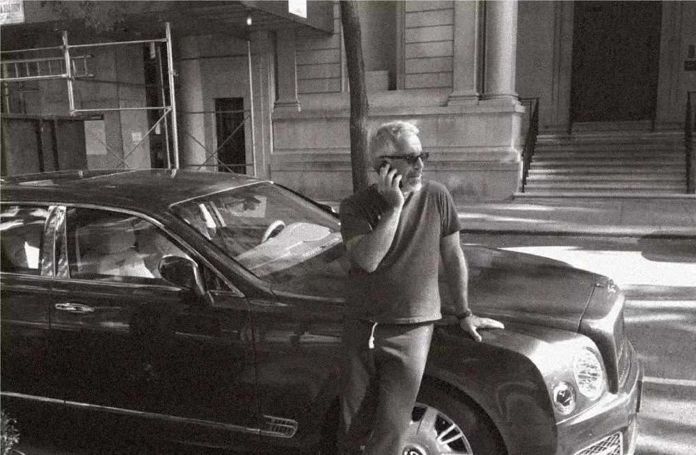 Les grands récits de Society: Epstein, ce que vous n’avez jamais lu - Chapitre 10