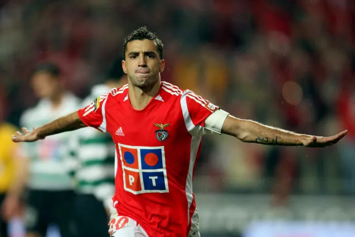 Simão Sabrosa