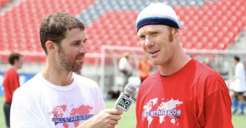 Greg Lalas, frère d'Alexi