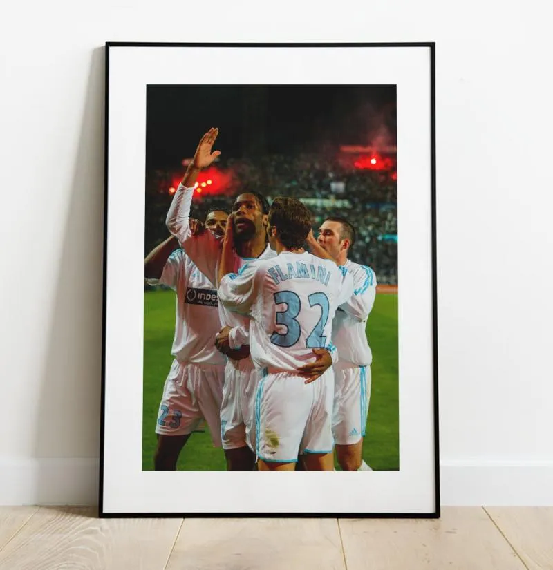 Drogba célèbre son but face à Liverpool, 2004