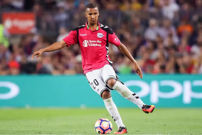 Alavés enfonce Grenade