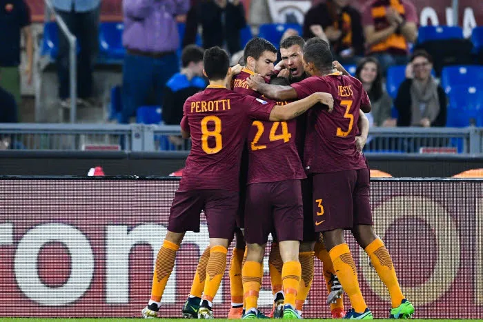 La Juve part seule en tête, les Romains remontent