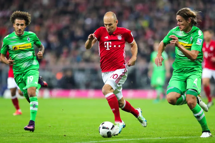 Le Bayern toujours en tête, Leipzig en embuscade