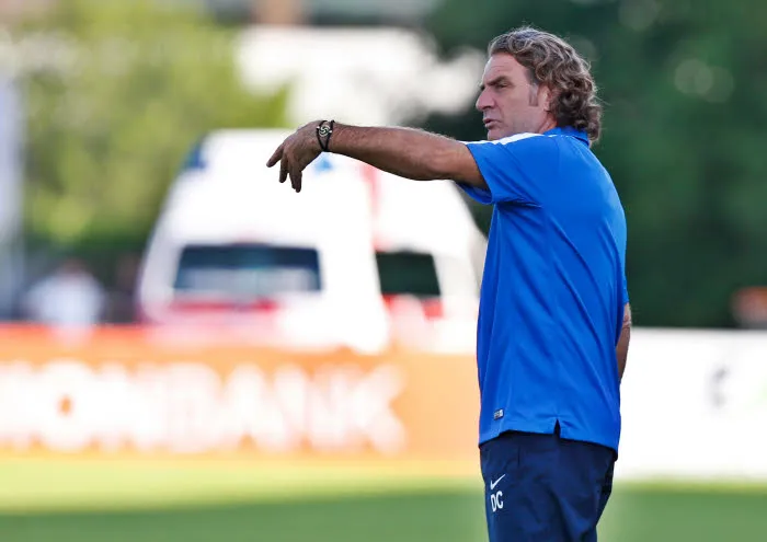 Le Qatar si proche, si loin