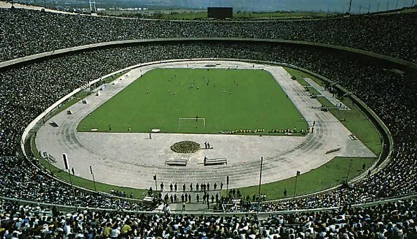 Les chants des supporters iraniens remplacés par des chants religieux