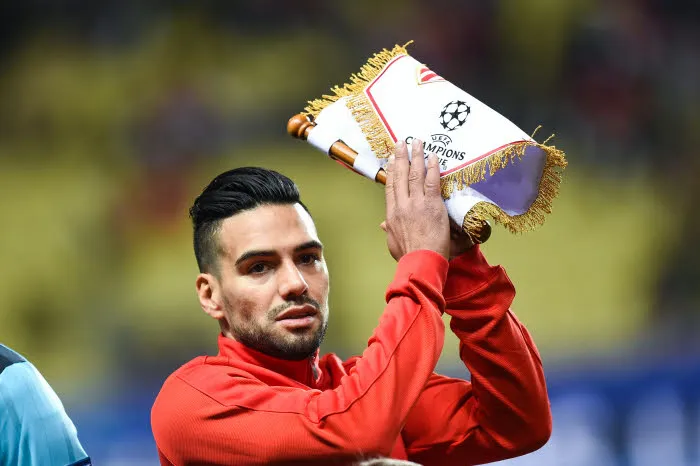 Vasilyev s’enflamme pour Falcao