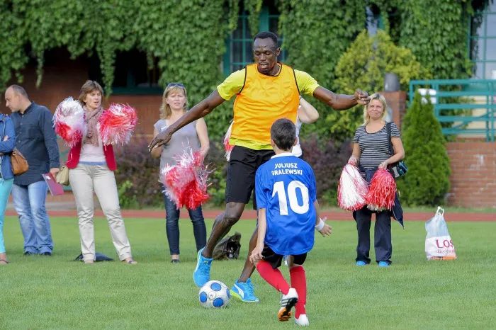 Usain Bolt aimerait s’essayer au football