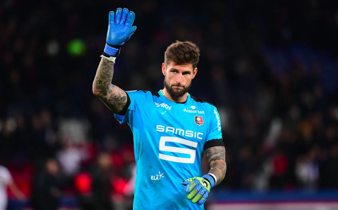 Costil remplace Areola en équipe de France